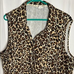 Wild Elegance Leopard Print Sleeveless Top